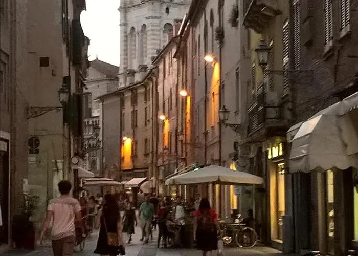 Bed & Breakfast L'oro Della Citta Ferrara